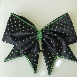 Cheer Bow